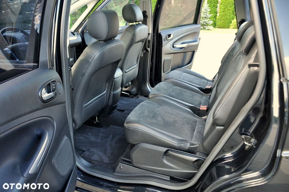 Ford S-Max - 20