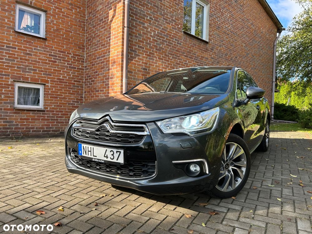 Citroën DS4 e-HDi 115 Urban Show - 1