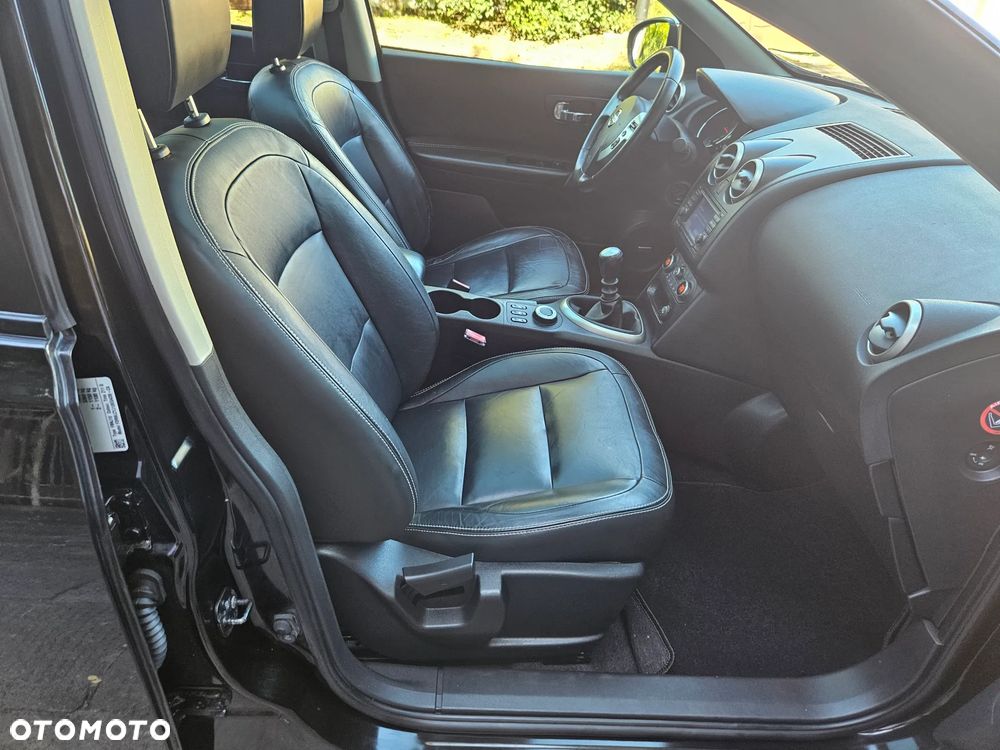 Nissan Qashqai 2.0 4x4 visia - 5