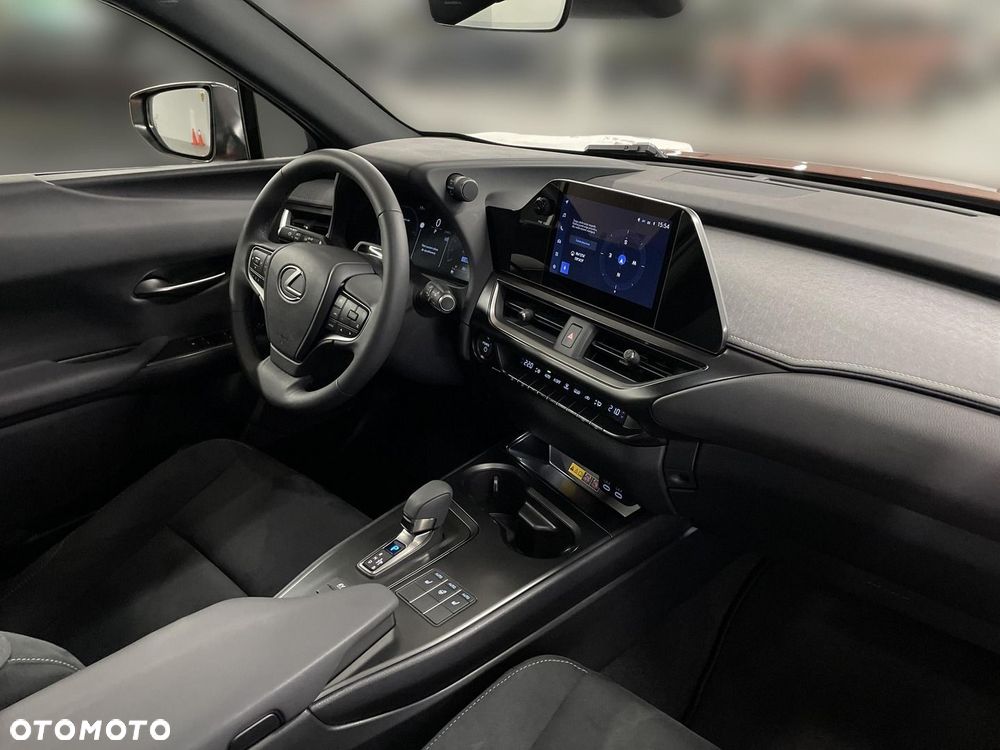 Lexus UX 300h Business - 4