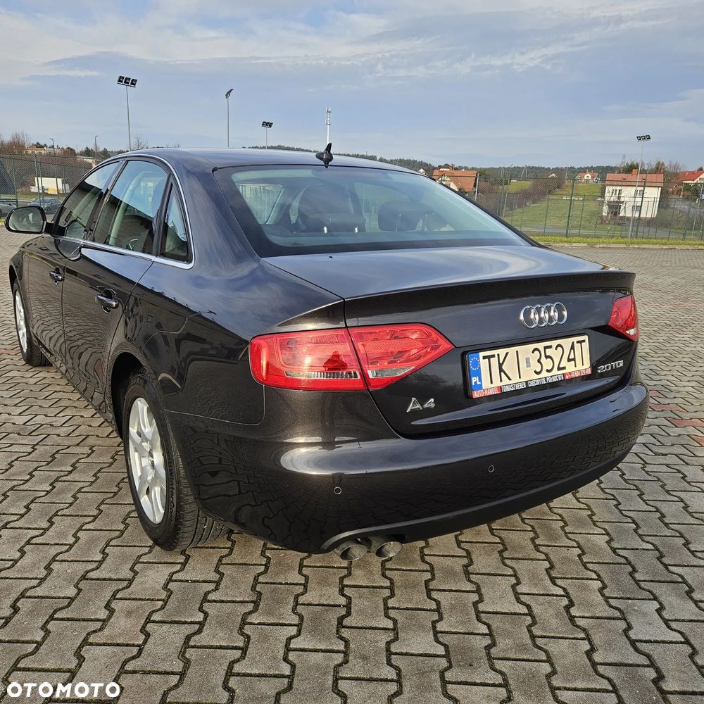 Audi A4 Avant 2.0 TDI DPF Ambiente - 6