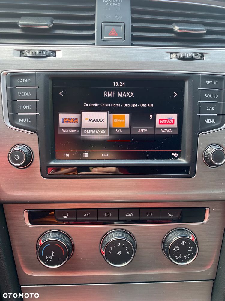 Volkswagen Golf 1.6 TDI BMT Highline DSG - 13