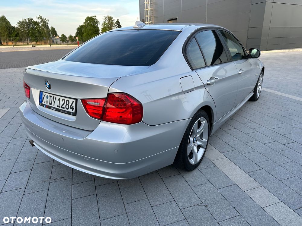 BMW Seria 3 318d DPF Edition Exclusive - 5