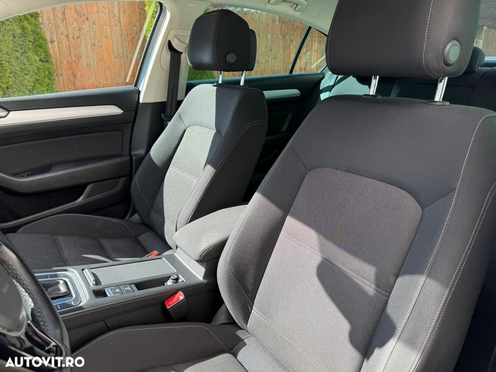 Volkswagen Passat 1.4 TSI ACT DSG R Executive - 11