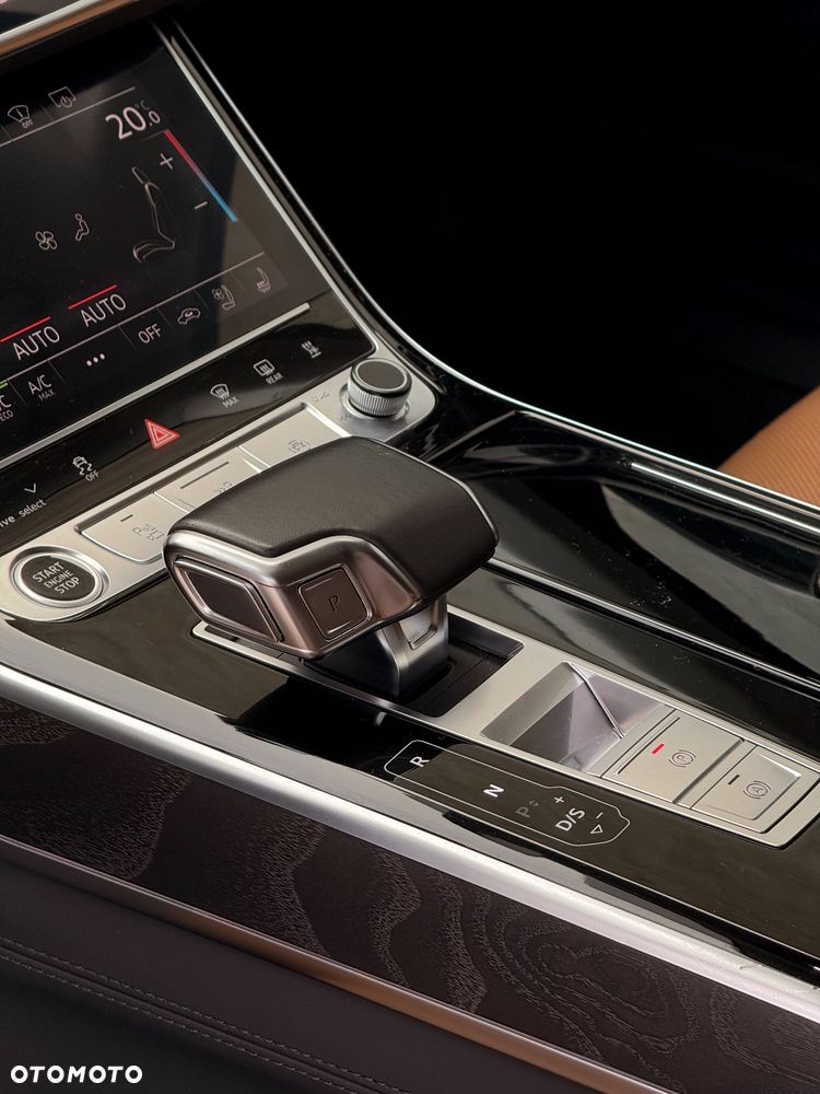 Audi A8 55 TFSI mHEV Quattro Tiptr - 19