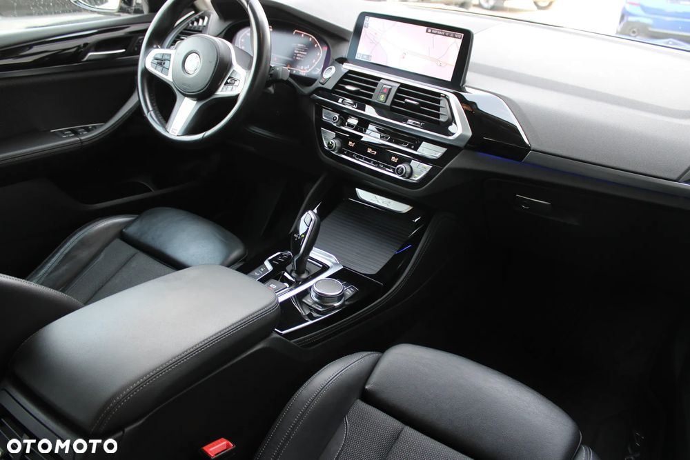 BMW X4 xDrive20i xLine sport - 20