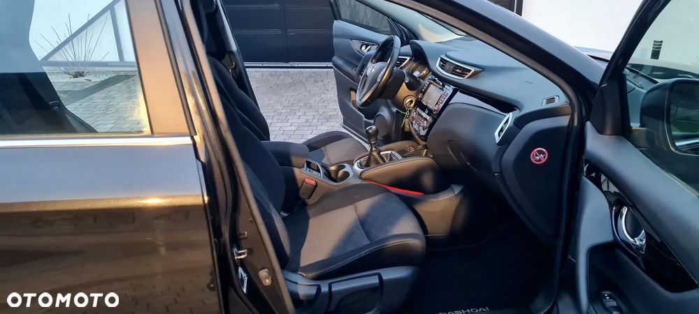 Nissan Qashqai 1.6 DIG-T Tekna - 26