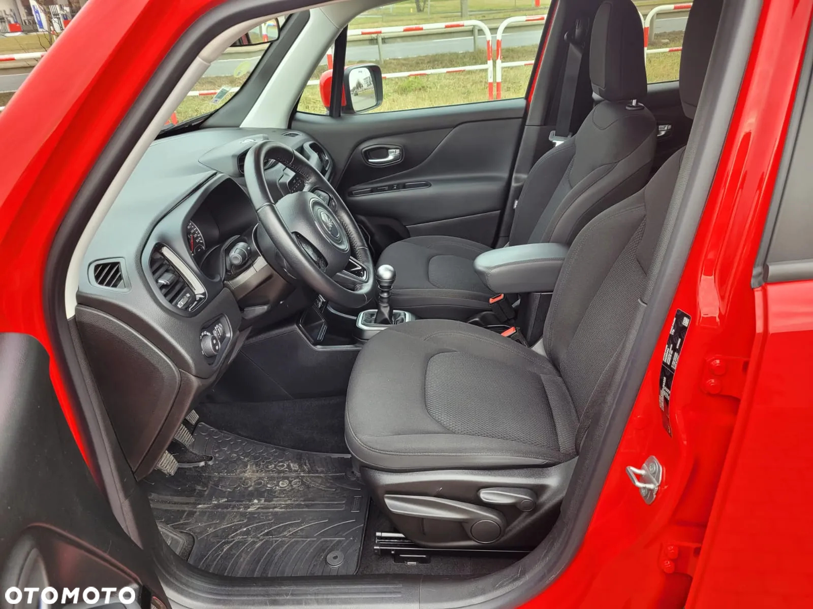 Jeep Renegade 1.6 MultiJet Limited Adventure Edition - 22
