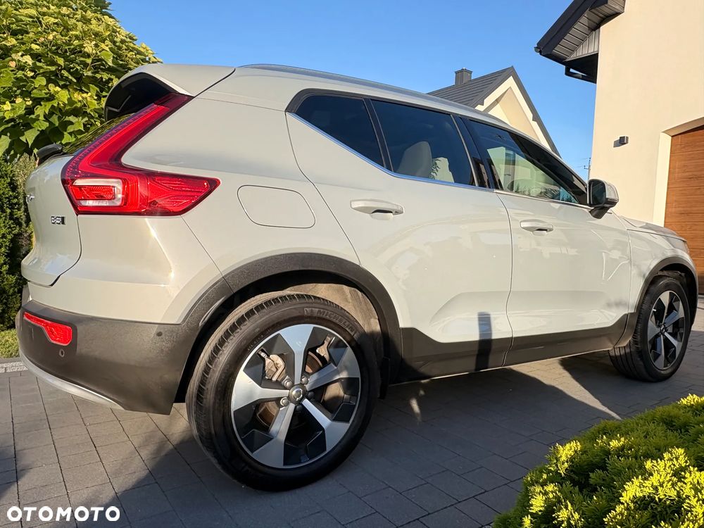Volvo Xc40 2025 photo 4