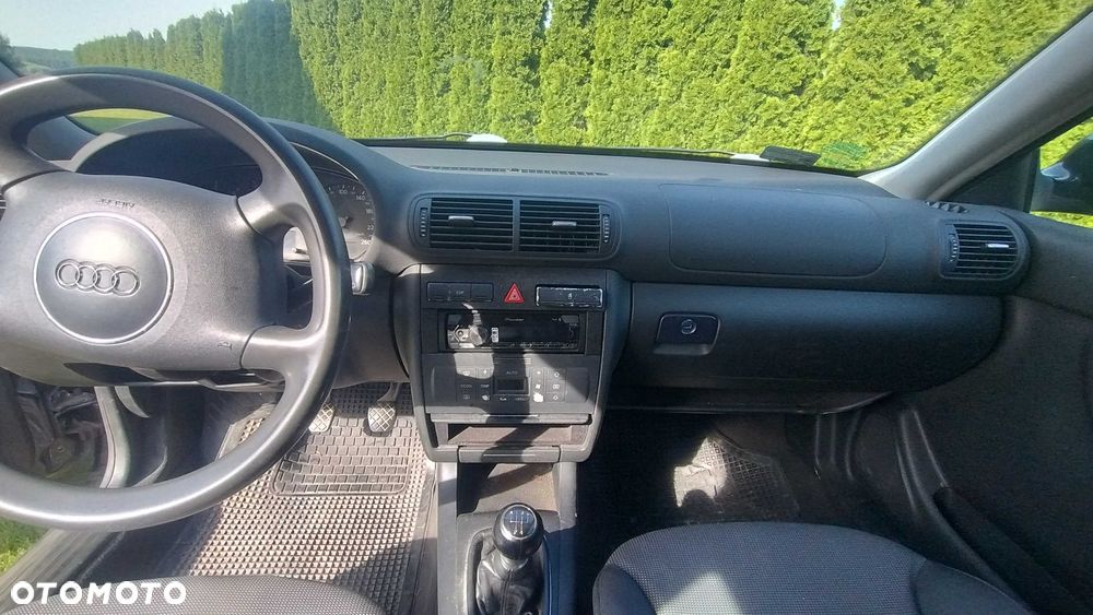 Audi A3 3-drzwiowe - 6