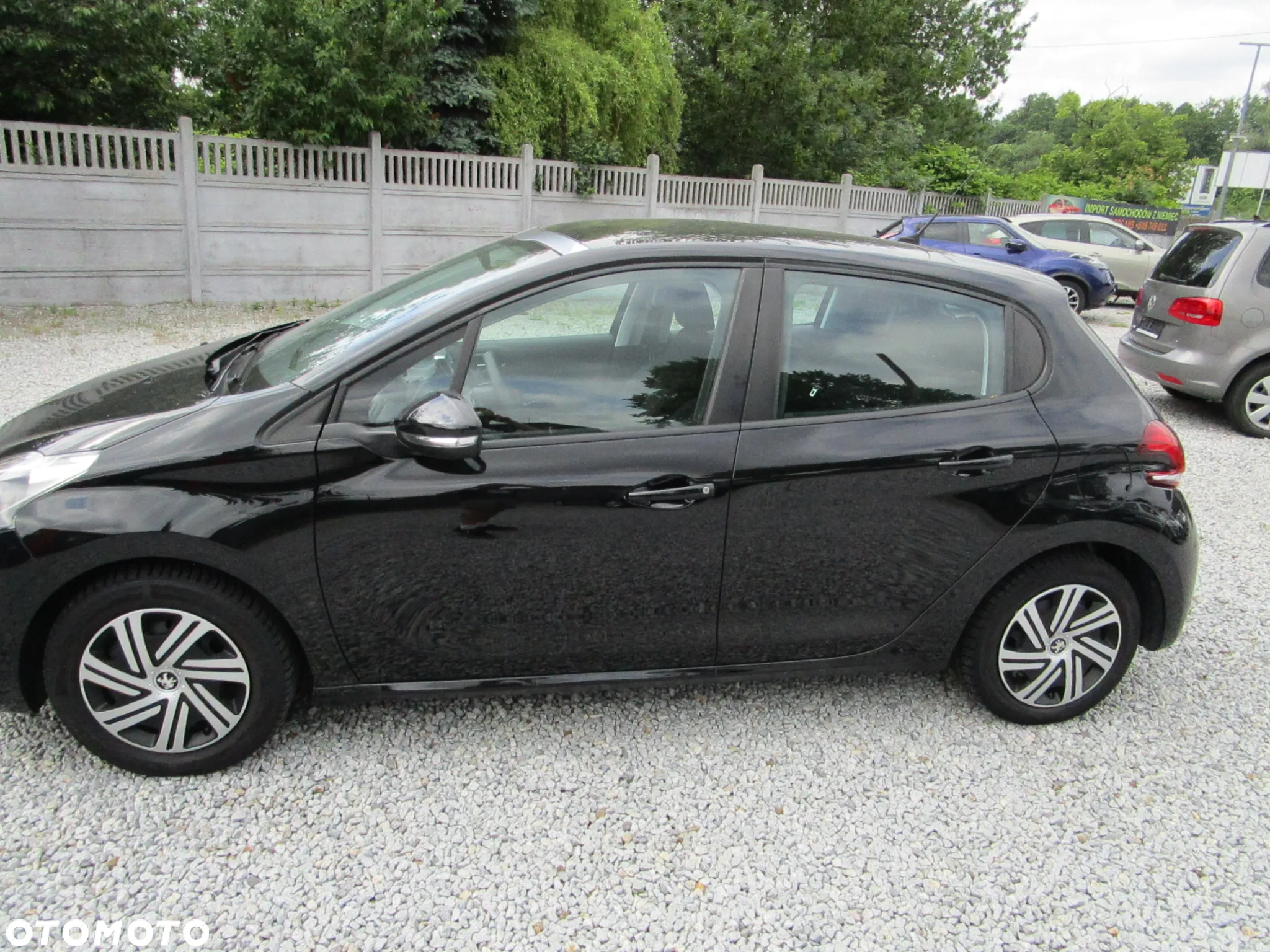 Peugeot 208 1.2 PureTech Active - 4