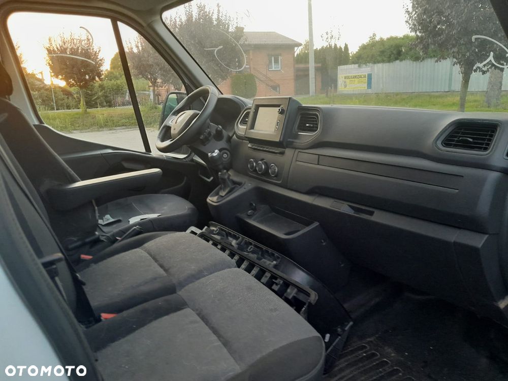 Renault Master - 19