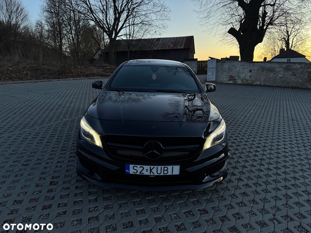 Mercedes-Benz CLA 45 AMG 4Matic 7G-DCT - 2