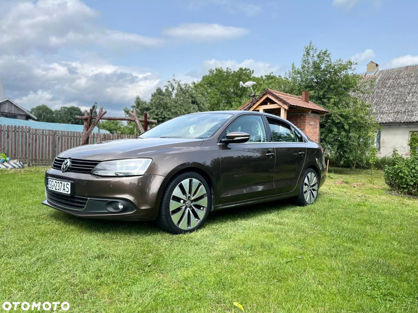 Volkswagen Jetta 2.0 TDI Highline - 6