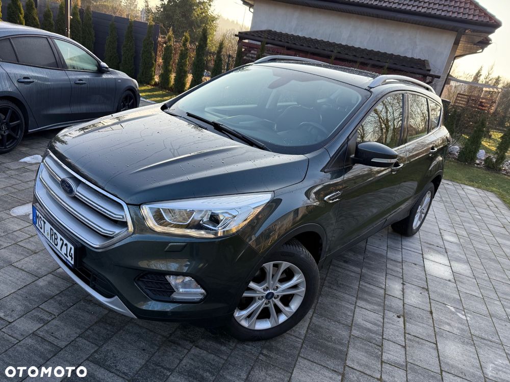 Ford Kuga 1.5 EcoBoost 2x4 Titanium - 21