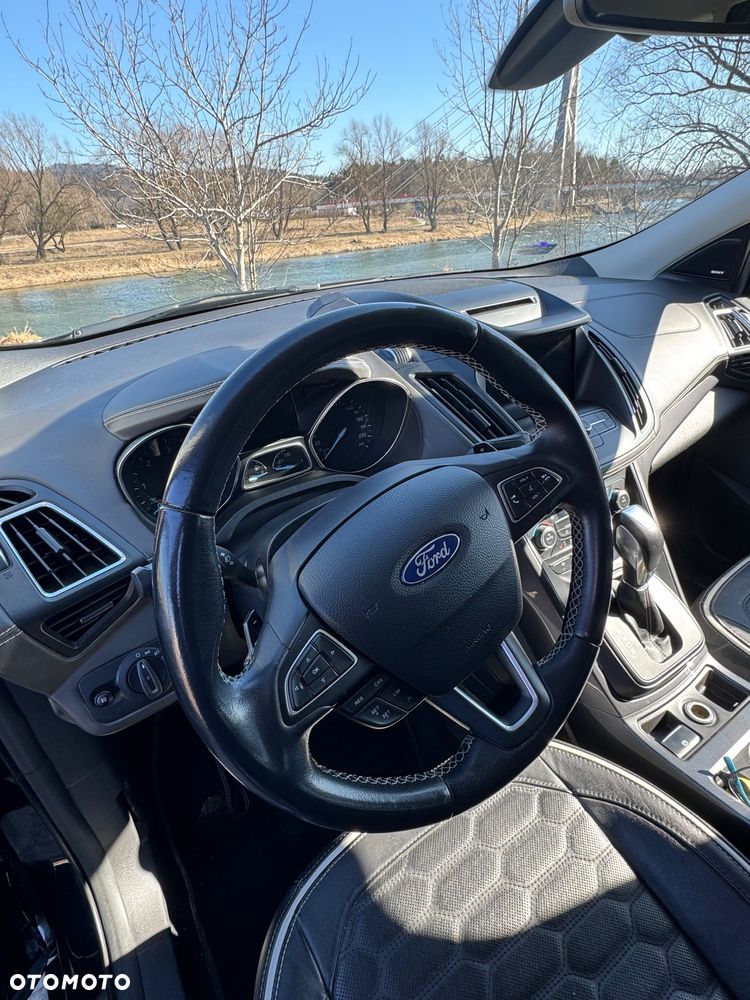 Ford Kuga Vignale 2.0 TDCi AWD - 19