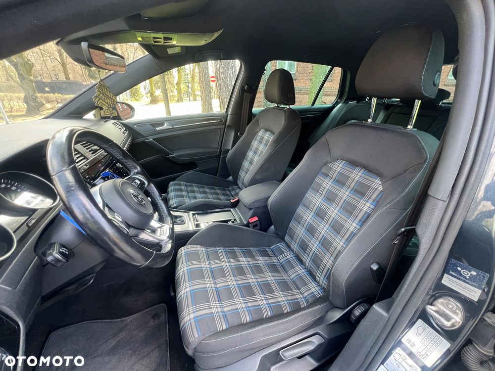 Volkswagen Golf 1.4 GTE Plug-In-Hybrid DSG - 8