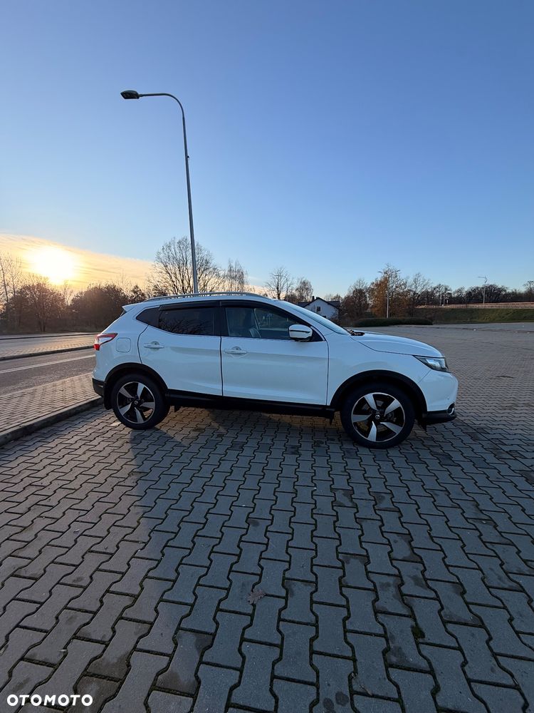 Nissan Qashqai 1.2 DIG-T Tekna EU6 - 11