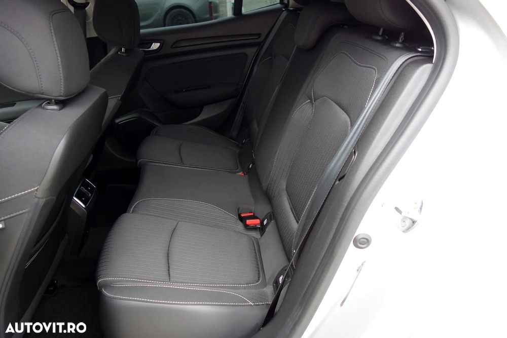 Renault Megane BLUE dCi 115 EDC BUSINESS EDITION - 7