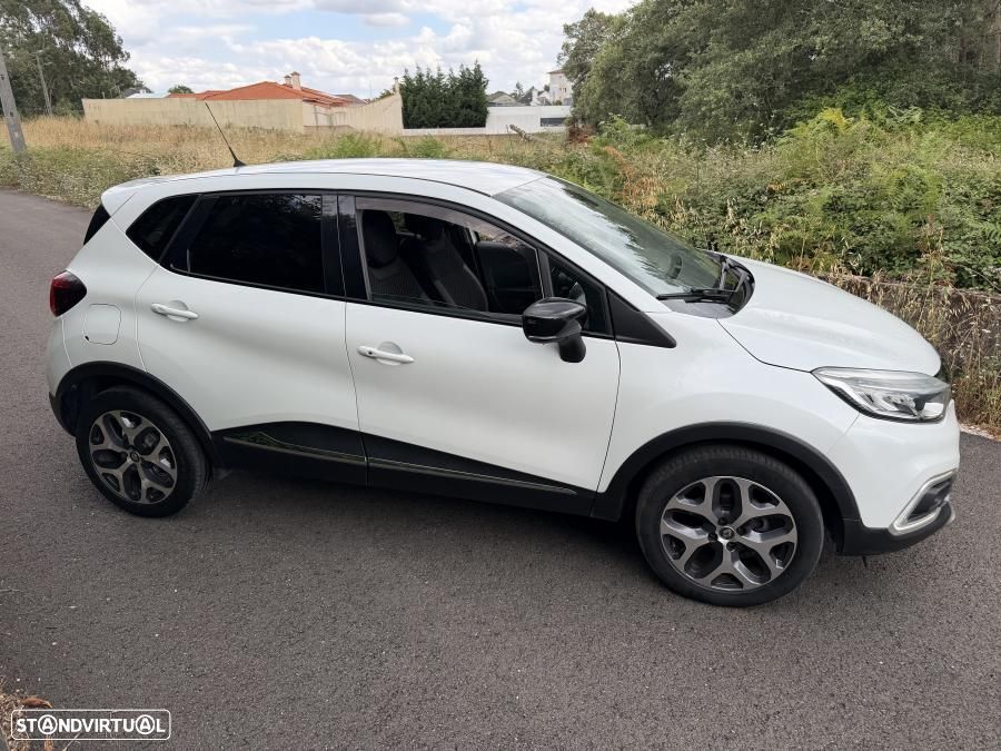 Renault Captur 0.9 TCE Exclusive - 2