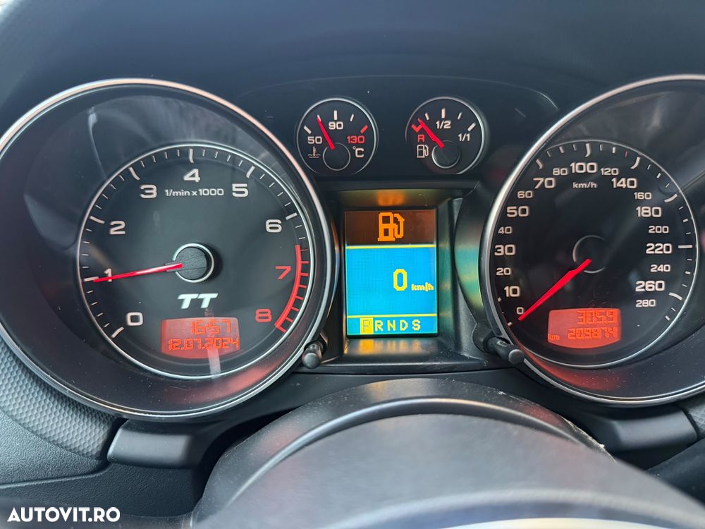 Audi TT 2.0 TFSI S-Tronic - 8