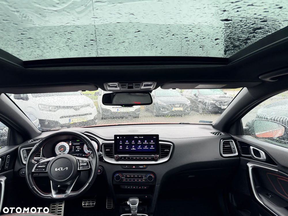 Kia Ceed 1.6 T-GDI GT DCT - 31