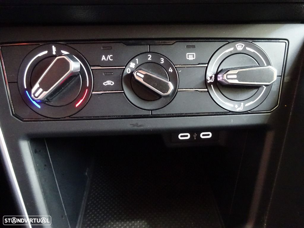 VW Polo 1.0 TSI Urban - 23