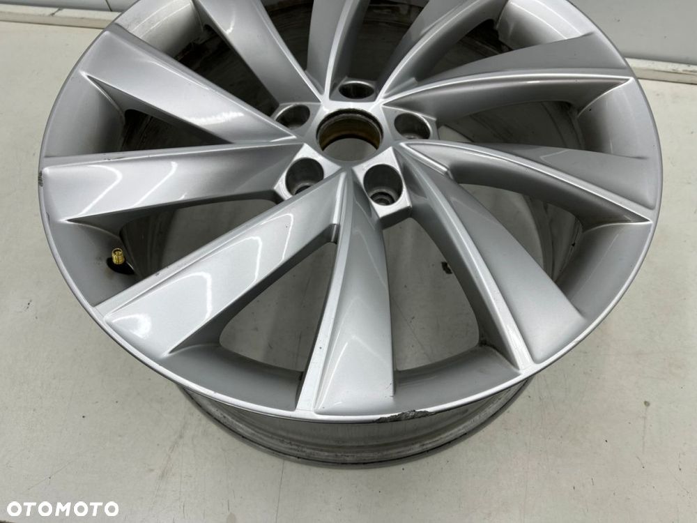 Felga Skoda Superb 3 III 15-24r. 8jx18 ET44 5x112 pojedyncza sztuka ORYGINALNA 18 cali 3v0601025l - 5