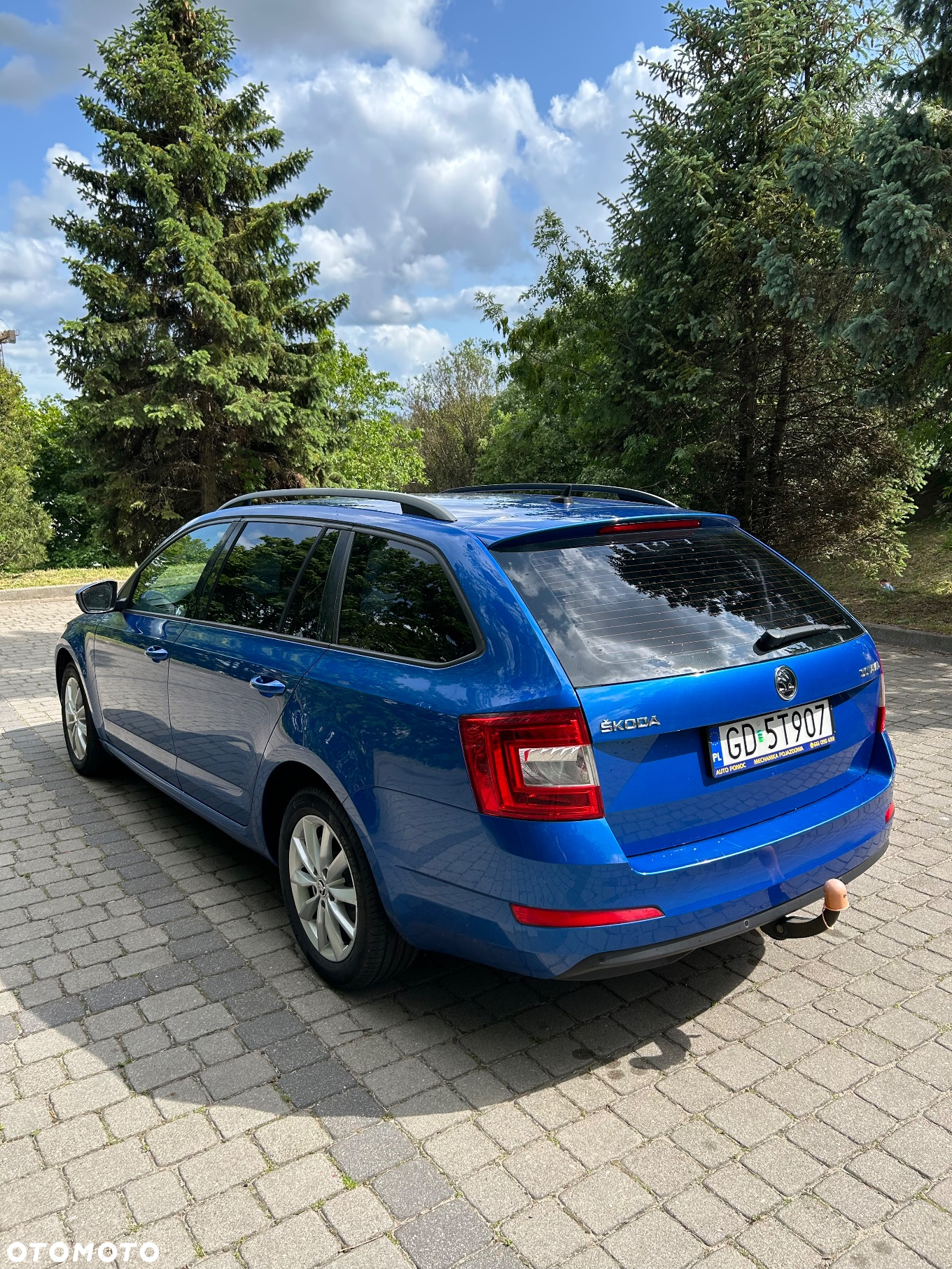 Skoda Octavia Combi 1.6 TDI (Green tec) DSG Ambition - 4