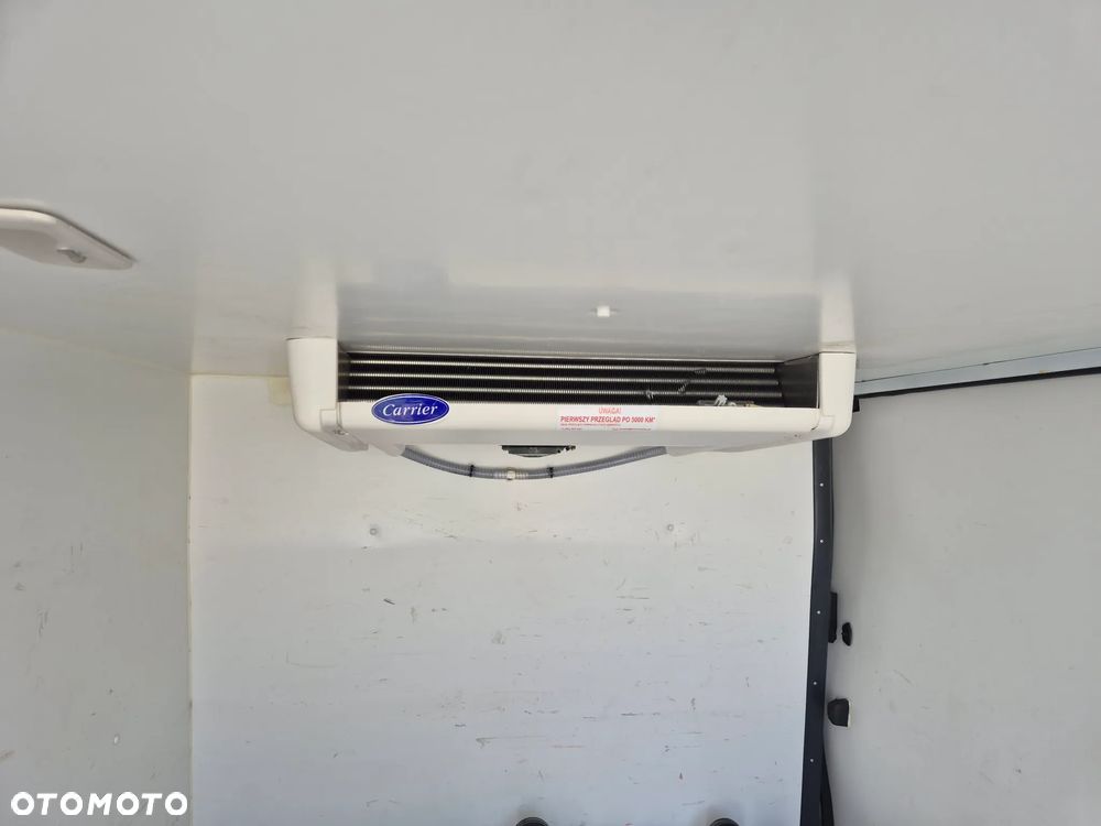 Renault TRAFIC - 16