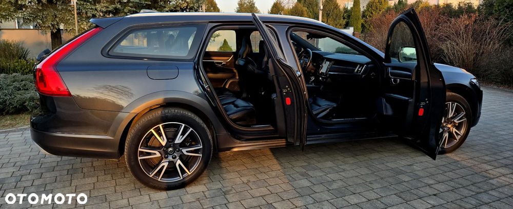 Volvo V90 Cross Country D5 AWD Geartronic Pro - 12