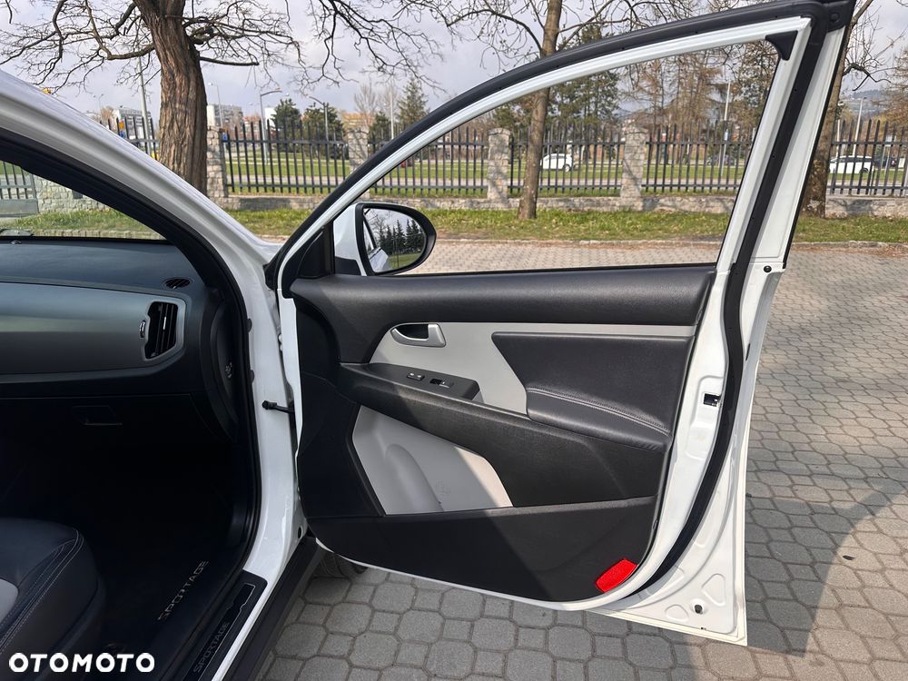 Kia Sportage 2.0 CRDI 184 AWD Platinum Edition - 27