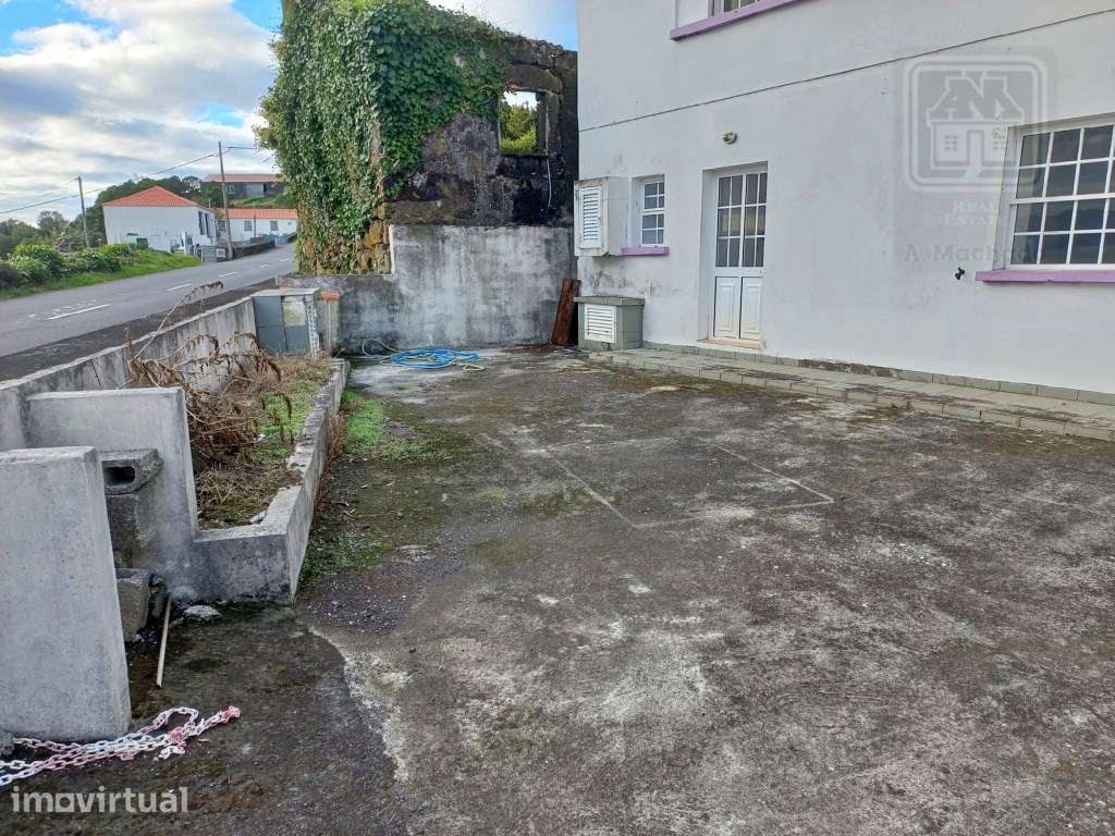 VENDA de APARTAMENTO T1 - Biscoitos, Calheta, Ilha de São Jorge, Aç... - Grande imagem: 3/11