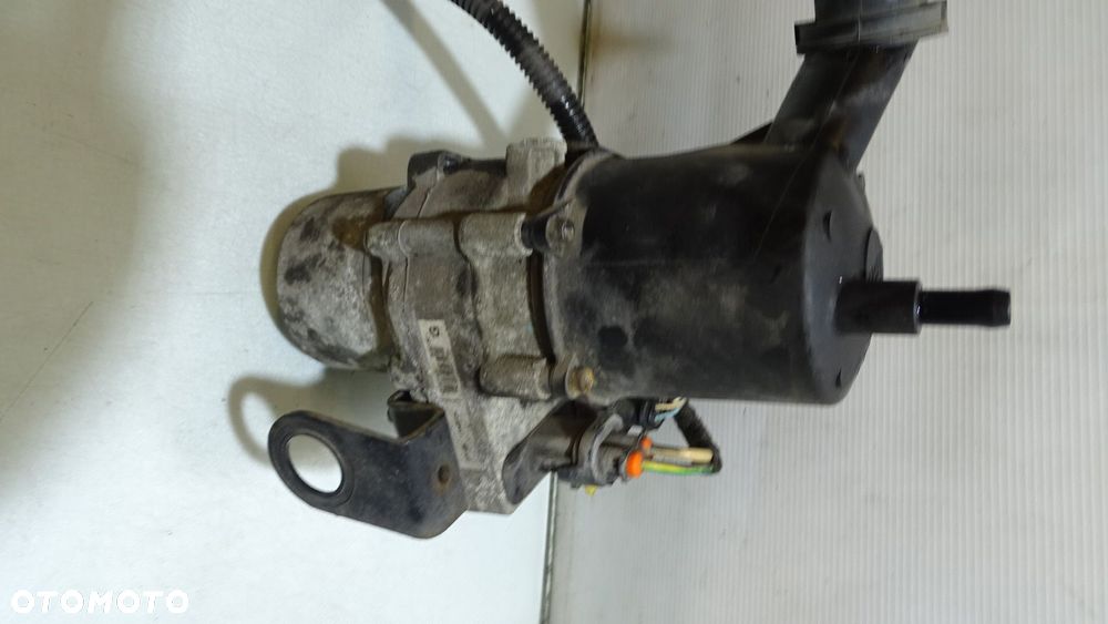 POMPA WSPOMAGANIA CITROEN C4 1.6 9680989480 - 1