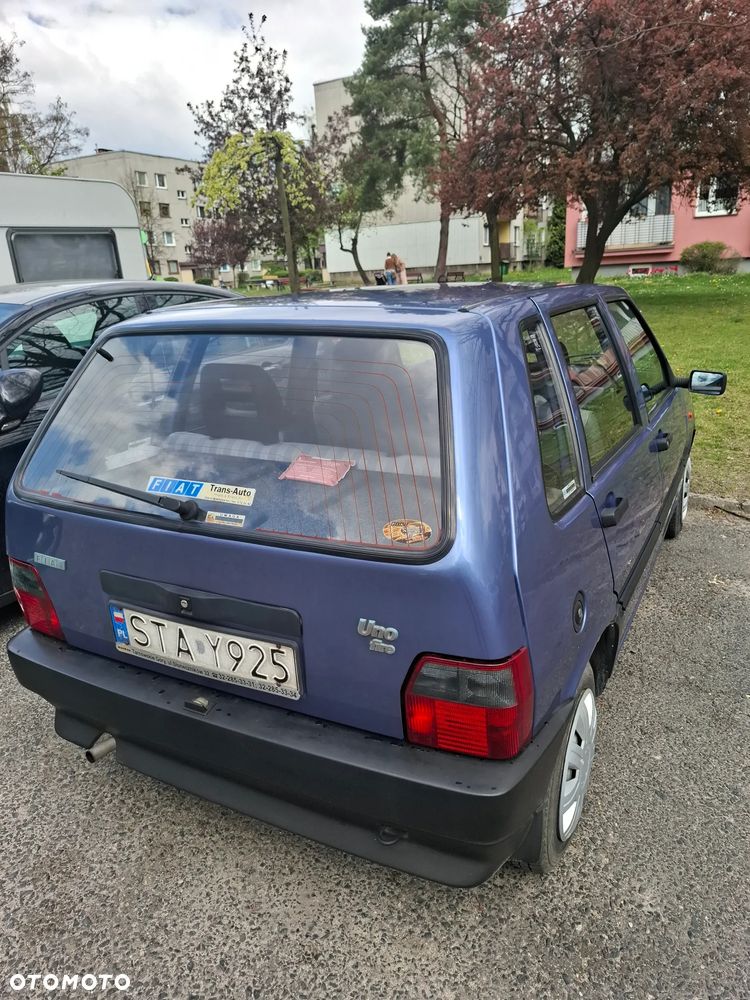Fiat Uno 1.0 i.e - 6