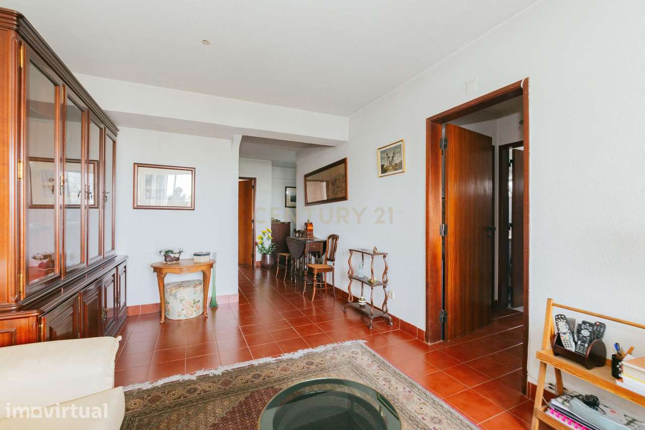 Apartamento T3 com Vista Rio nos Olivais, Lisboa - Grande imagem: 2/19