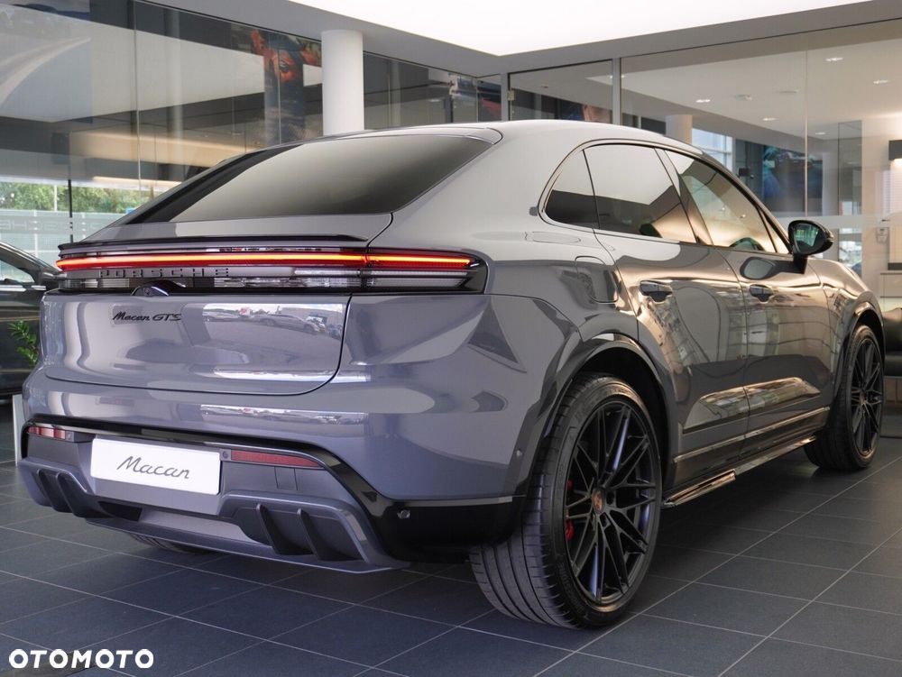 Porsche Macan GTS 100kWh - 17