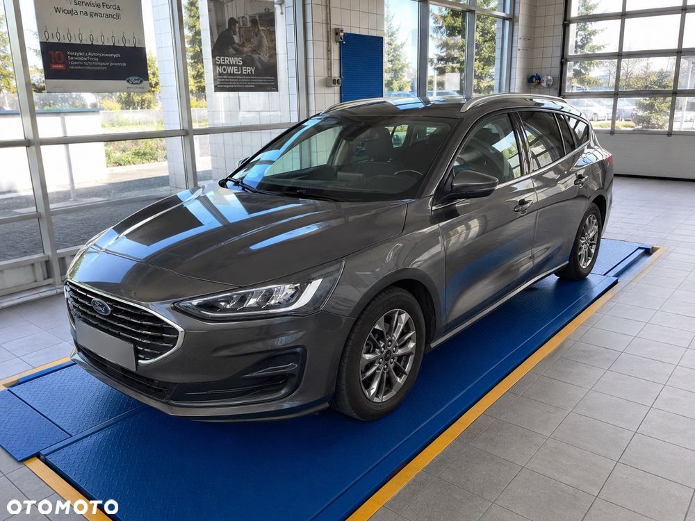 Ford Focus ver-1-5-ecoblue-titanium - 1
