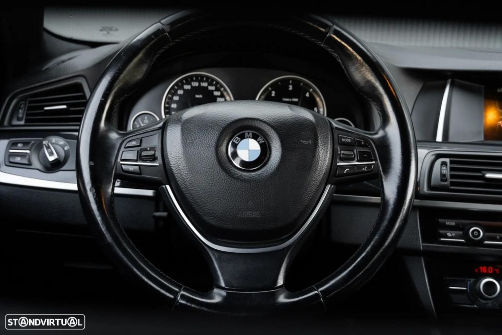 BMW 520 d Line Luxury - 12