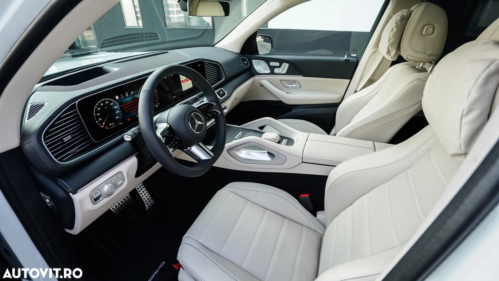 Mercedes-Benz GLS 450 4Matic 9G-TRONIC AMG Line Advanced Plus - 24