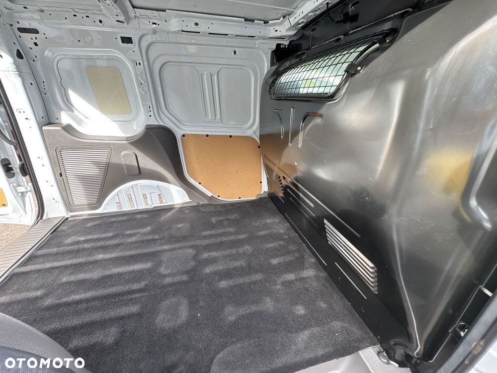Ford Transit Connect - 27