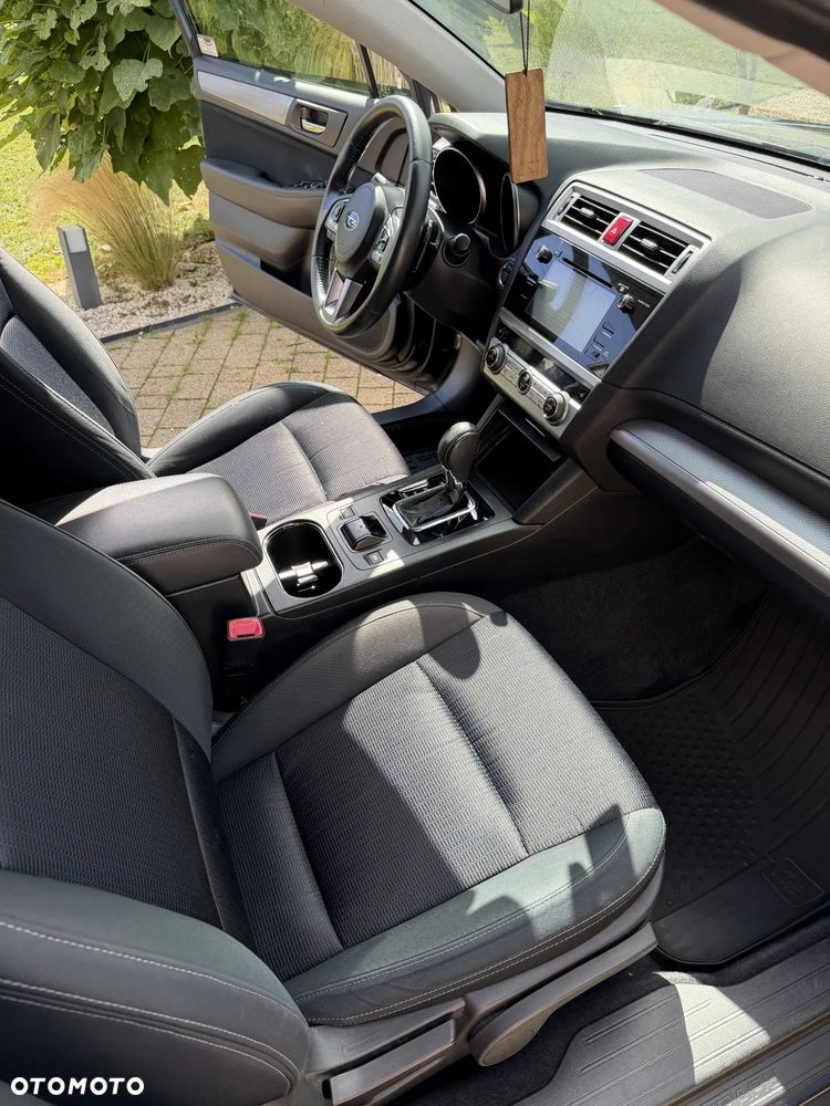 Subaru Outback 2.0D Comfort Lineartronic - 2