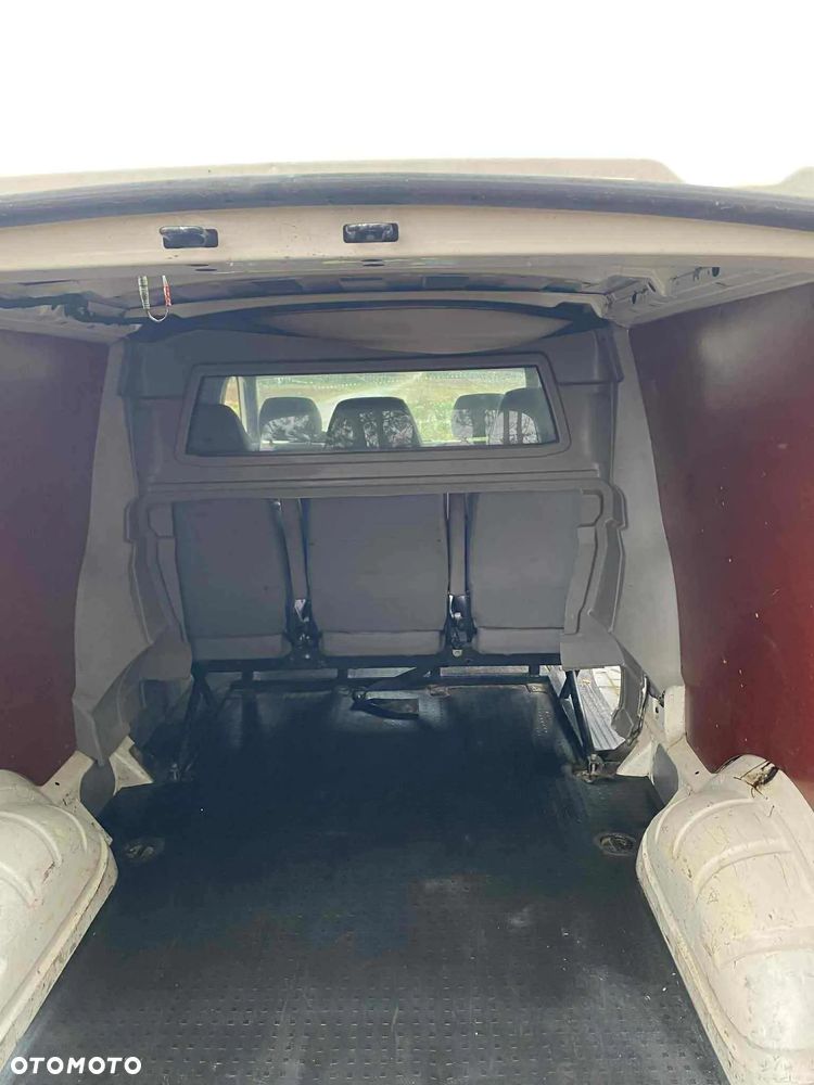Volkswagen Transporter - 15