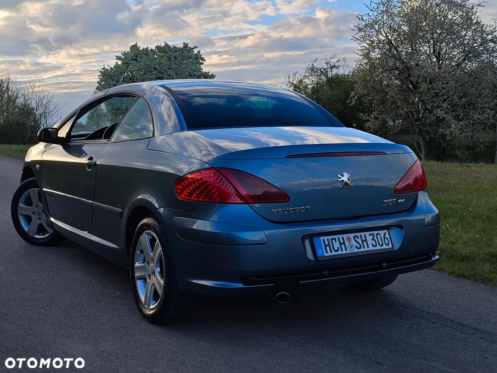 Peugeot 307 CC 135 - 27