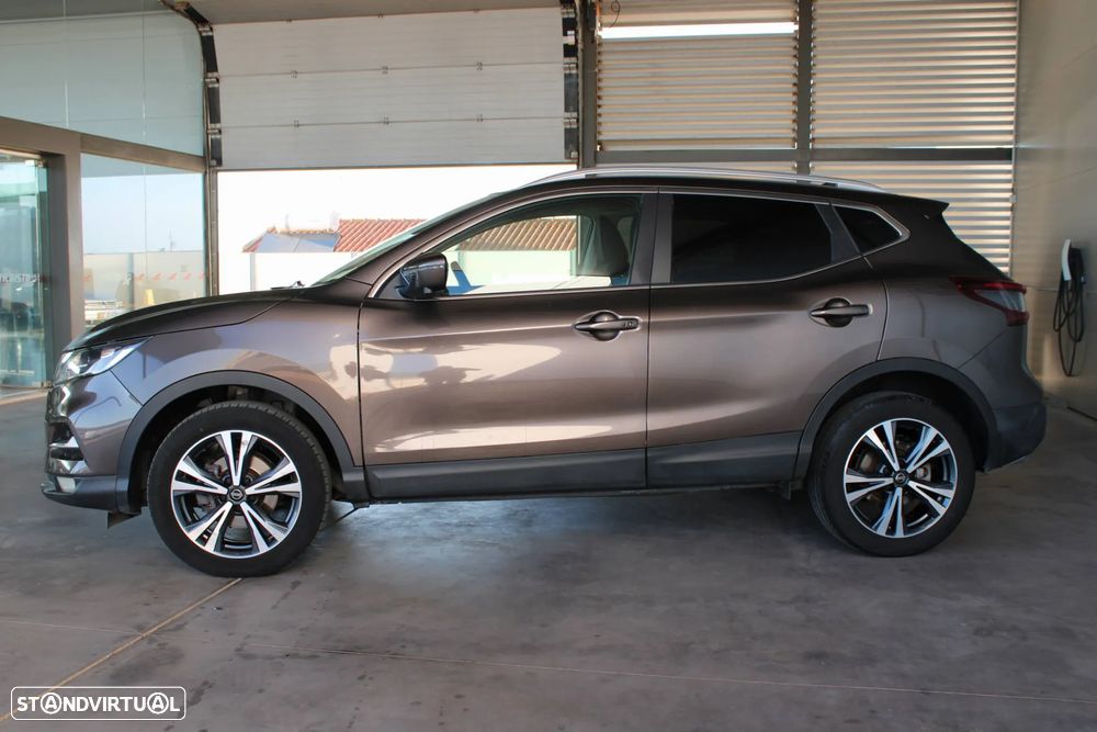 Nissan Qashqai 1.5 dCi N-Connecta J18 - 3