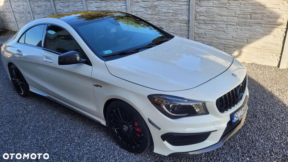 Mercedes-Benz CLA 45 AMG 4Matic 7G-DCT - 12