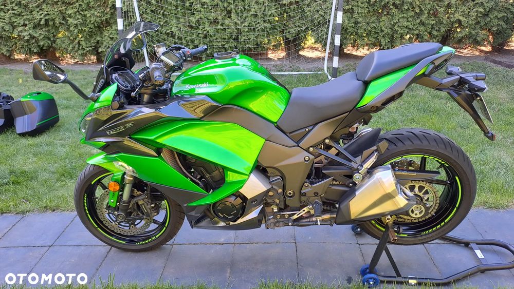 Kawasaki Ninja 1000 SX - 17