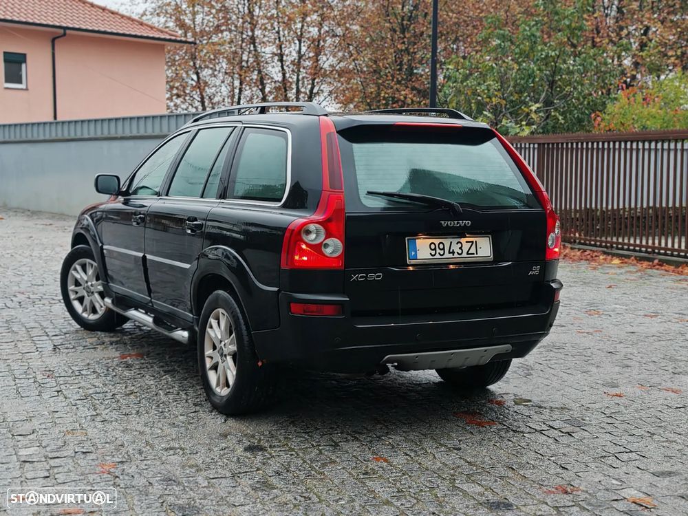 Volvo XC 90 2.4 D5 7L Nivel 3 - 5