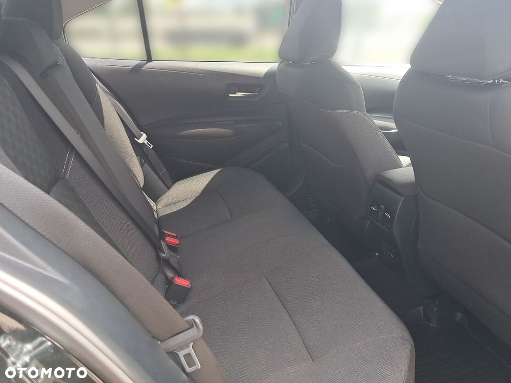 Toyota Corolla 1.8 Hybrid Style - 11