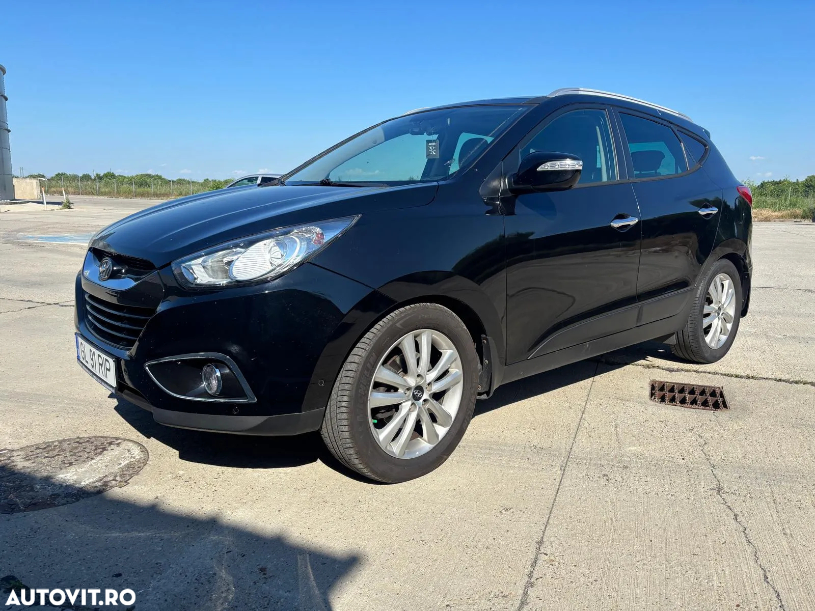 Hyundai ix35 2.0 CRDI 4WD Automatik Premium - 3